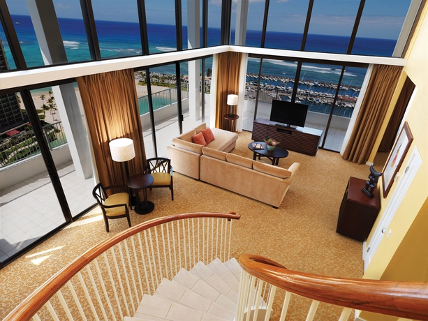 Imagen de los interiores del Hotel Hilton Grand Vacations At Hilton Hawaiian Village. Foto 16