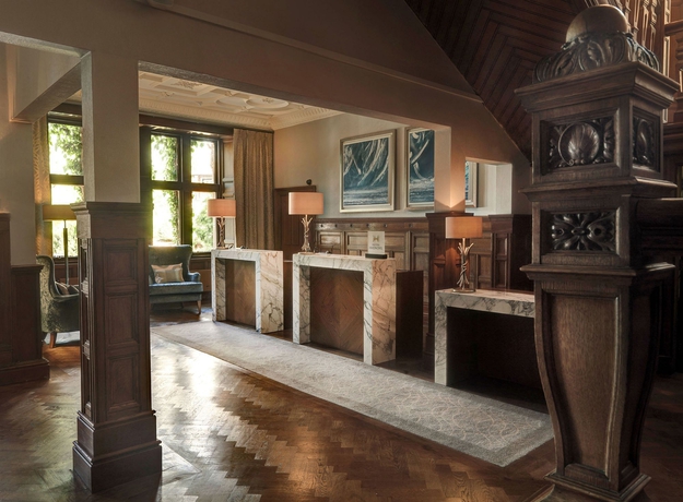 Imagen de los interiores del Hotel Hilton Grand Vacations Club Craigendarroch Suites Scotland. Foto 7