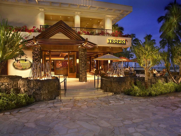 Imagen del bar/restaurante del Hotel Hilton Grand Vacations Club Grand Waikikian Honolulu. Foto 2