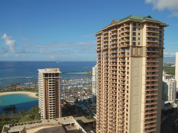 Imagen de los exteriores del Hotel Hilton Grand Vacations Club Grand Waikikian Honolulu. Foto 12