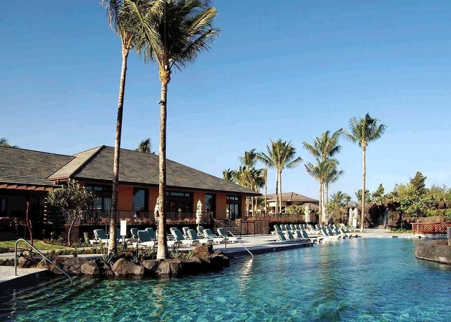 Imagen de la piscina del Hotel Hilton Grand Vacations Club Kings' Land Waikoloa. Foto 16