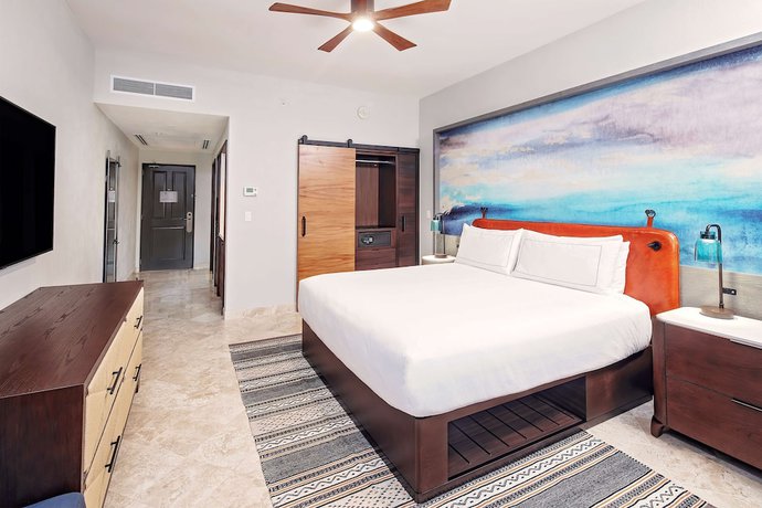 Imagen de la habitación del Hotel Hilton Grand Vacations Club La Pacifica Los Cabos. Foto 7