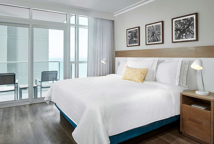 Imagen de la habitación del Hotel Hilton Grand Vacations Club Ocean Enclave Myrtle Beach. Foto 11