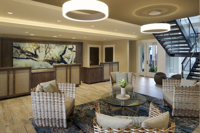 Imagen de los interiores del Hotel Hilton Grand Vacations Club Ocean Oak Resort Hilton Head. Foto 17