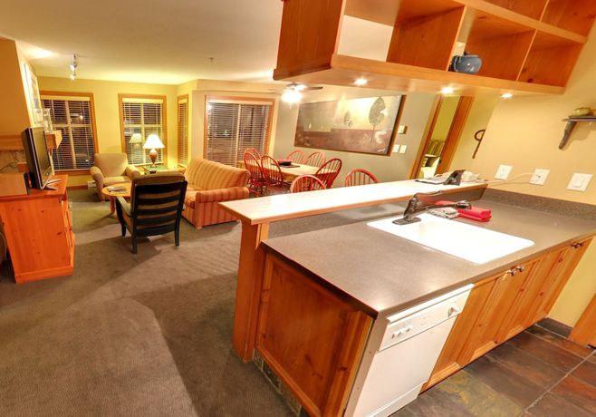 Imagen de la habitación del Hotel Hilton Grand Vacations Club Whistler. Foto 12