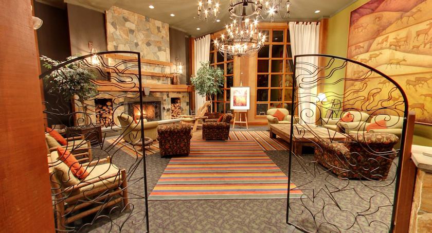 Imagen de los interiores del Hotel Hilton Grand Vacations Club Whistler. Foto 19