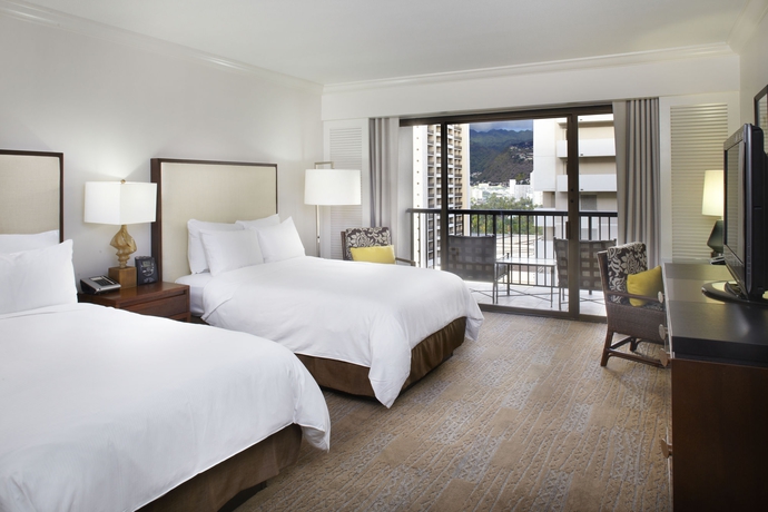 Imagen de la habitación del Hotel Hilton Hawaiian Village Waikiki Beach Resort. Foto 6