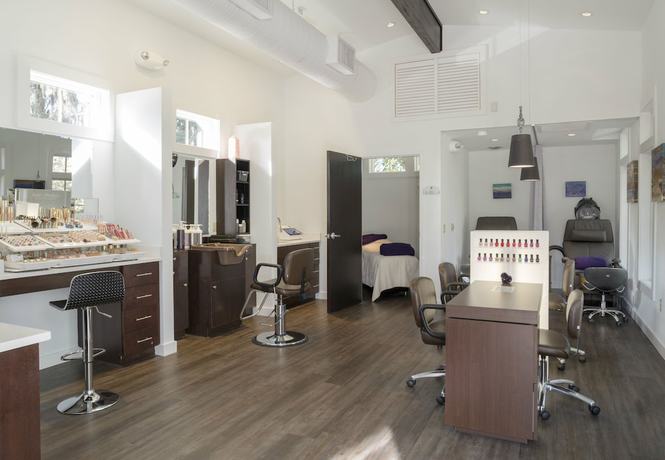Imagen de los interiores del Hotel Hilton Head Health - Weight Loss Resort And Health Spa. Foto 12