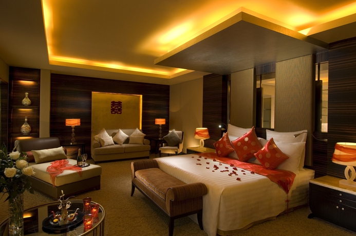 Imagen de los interiores del Hotel Hilton Hefei. Foto 12