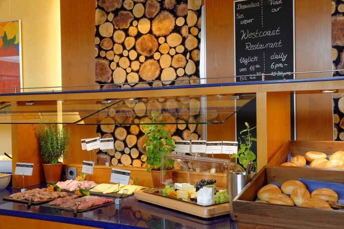 Imagen del bar/restaurante del Hotel Hilton Heidelberg. Foto 5