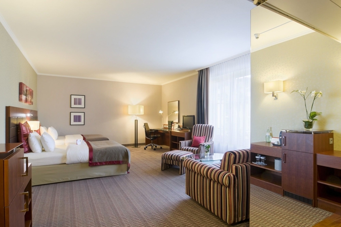 Imagen de la habitación del Hotel Hilton Heidelberg. Foto 9