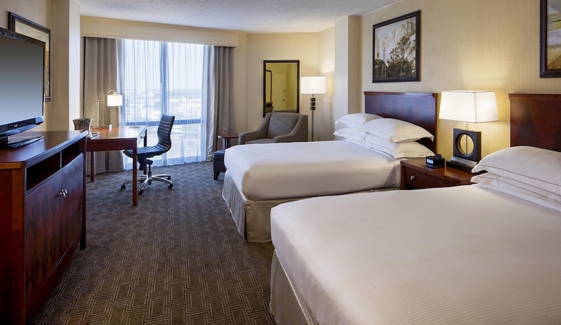 Imagen de la habitación del Hotel Hilton Houston Galleria Area. Foto 8