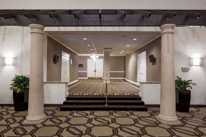 Imagen de los interiores del Hotel Hilton Houston Galleria Area. Foto 15