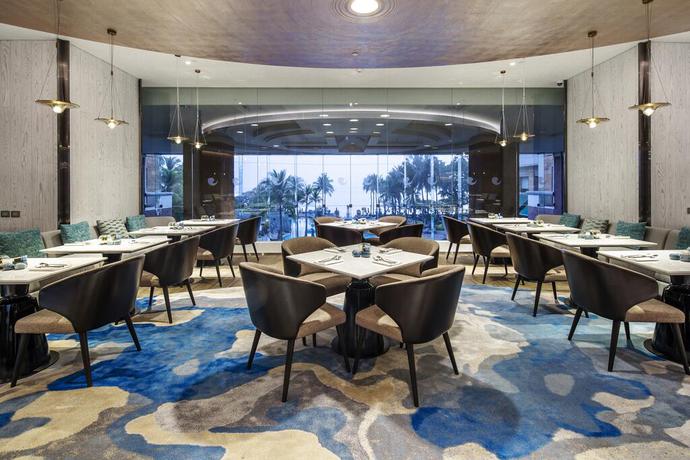 Imagen del bar/restaurante del Hotel Hilton Hua Hin Resort and Spa. Foto 4