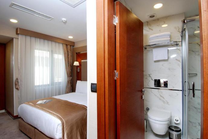 Imagen de la habitación del Hotel Hilton Istanbul Bakirkoy. Foto 6