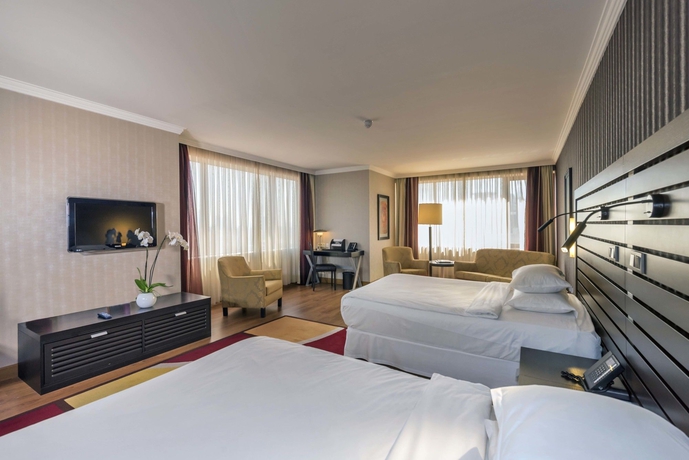 Imagen de la habitación del Hotel Hilton Istanbul Maslak. Foto 6