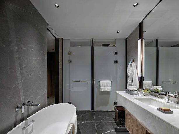 Imagen de la habitación del Hotel Hilton Jiaxing. Foto 7