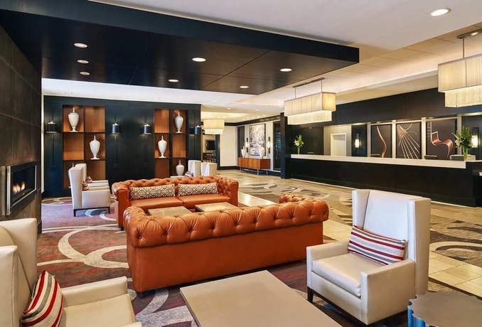 Imagen de los interiores del Hotel Hilton Kansas City Airport. Foto 10