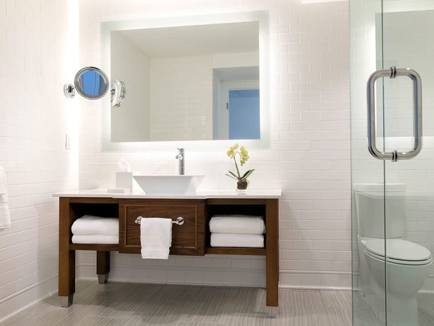 Imagen de la habitación del Hotel Hilton Key West Resort & Marina. Foto 5
