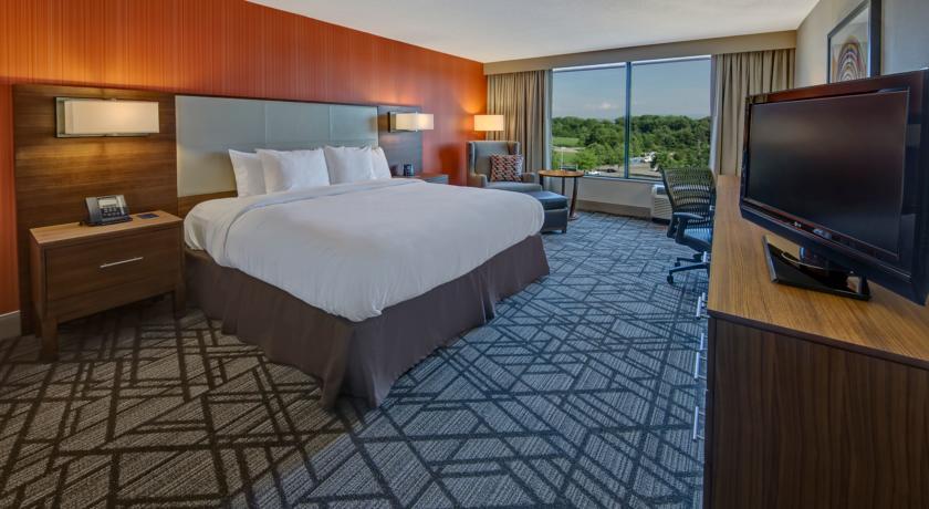 Imagen general del Hotel Hilton Knoxville Airport. Foto 2