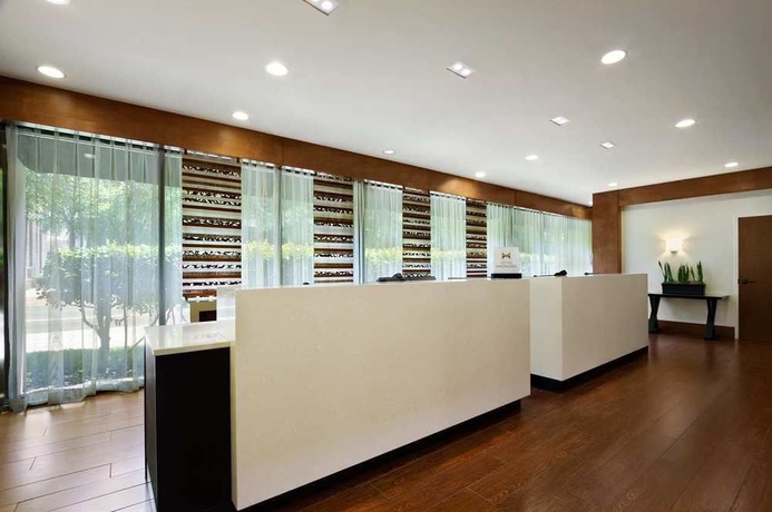 Imagen de los exteriores del Hotel Hilton Knoxville. Foto 8