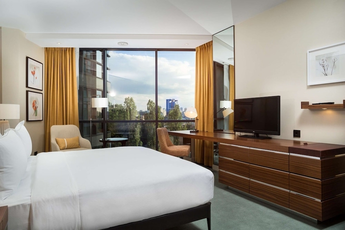 Imagen de la habitación del Hotel Hilton Kyiv. Foto 9