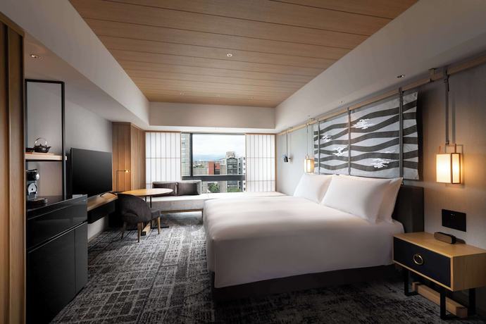Imagen de la habitación del Hotel Hilton Kyoto. Foto 8