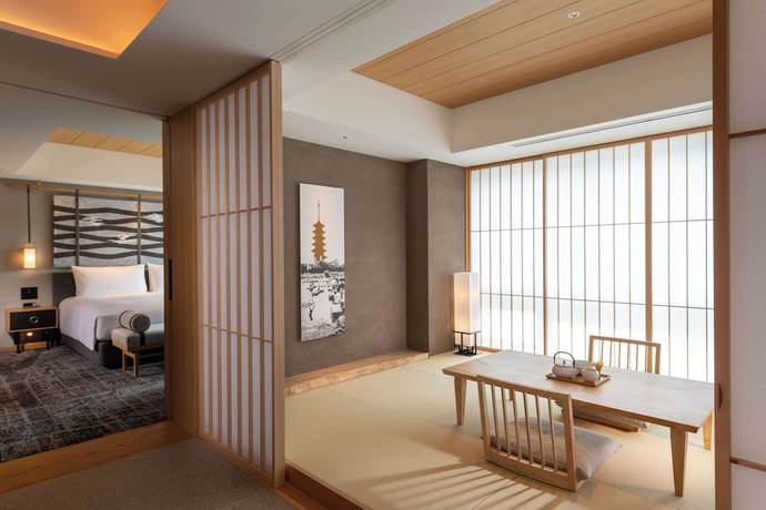Imagen de la habitación del Hotel Hilton Kyoto. Foto 11