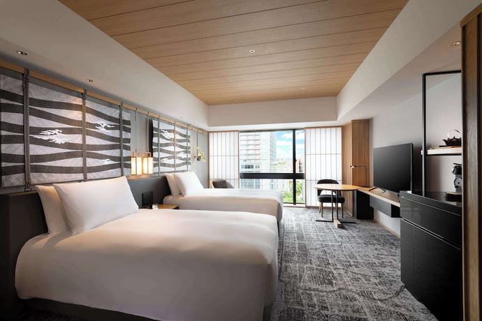 Imagen de la habitación del Hotel Hilton Kyoto. Foto 15