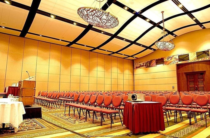 Imagen de los interiores del Hotel Hilton Lac-leamy. Foto 9