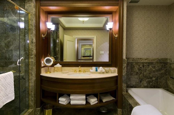 Imagen de la habitación del Hotel Hilton Lac-leamy. Foto 4