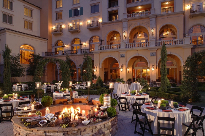Imagen del bar/restaurante del Hotel Hilton Lake Las Vegas Resort and Spa. Foto 1