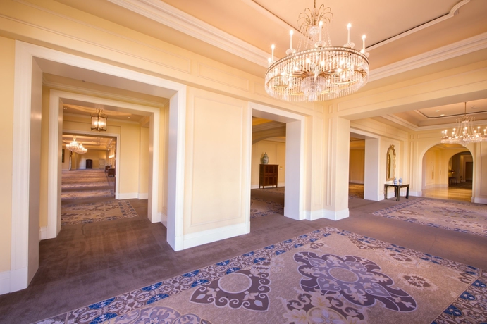 Imagen de los interiores del Hotel Hilton Lake Las Vegas Resort and Spa. Foto 5