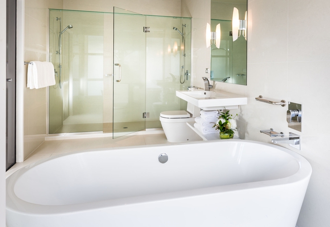 Imagen de la habitación del Hotel Hilton Lake Taupo. Foto 3