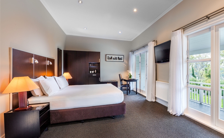 Imagen de la habitación del Hotel Hilton Lake Taupo. Foto 6