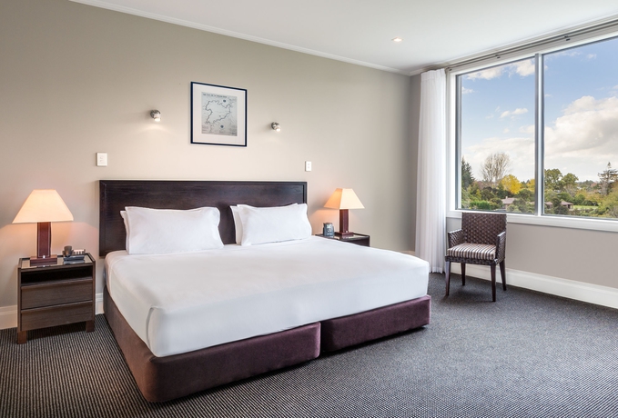 Imagen de la habitación del Hotel Hilton Lake Taupo. Foto 9
