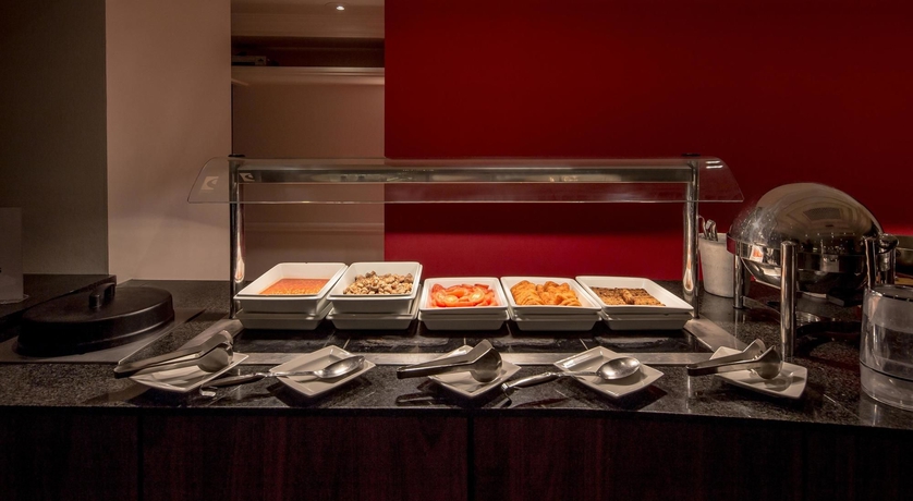 Imagen del bar/restaurante del Hotel Hilton Leicester. Foto 5