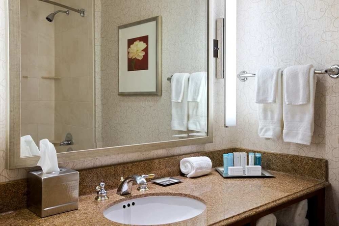 Imagen de la habitación del Hotel Hilton Lexington/downtown. Foto 2