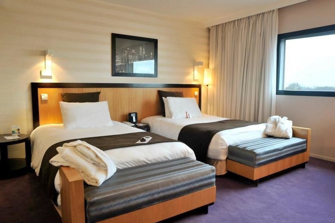 Imagen de la habitación del Hotel Hilton Lille. Foto 3