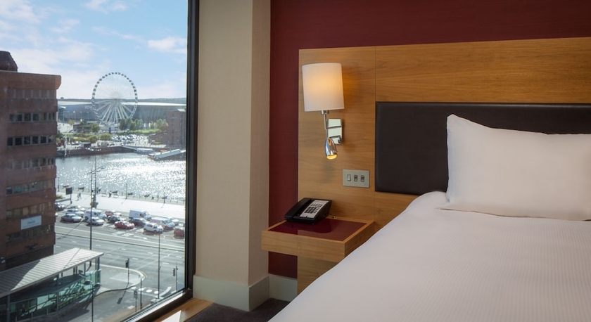 Imagen de la habitación del Hotel Hilton Liverpool City Centre. Foto 7