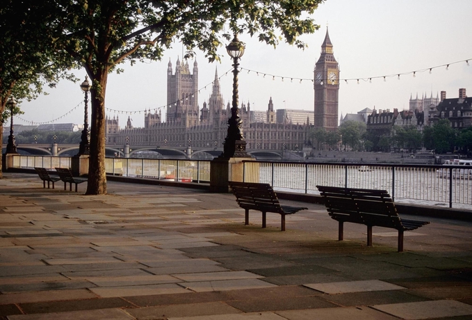 Imagen de los exteriores del Hotel Hilton London Bankside. Foto 11