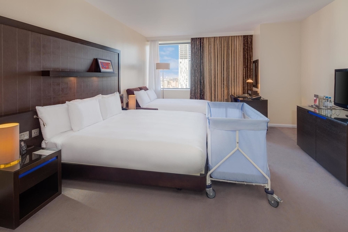Imagen de la habitación del Hotel Hilton London Canary Wharf. Foto 6