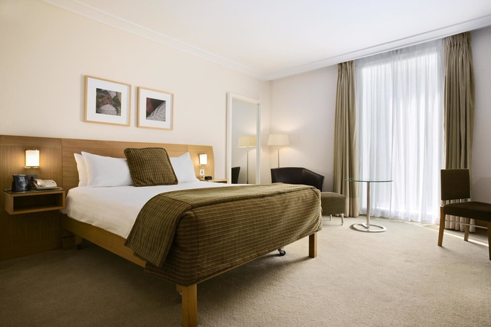 Imagen de la habitación del Hotel Hilton London Gatwick Airport. Foto 8