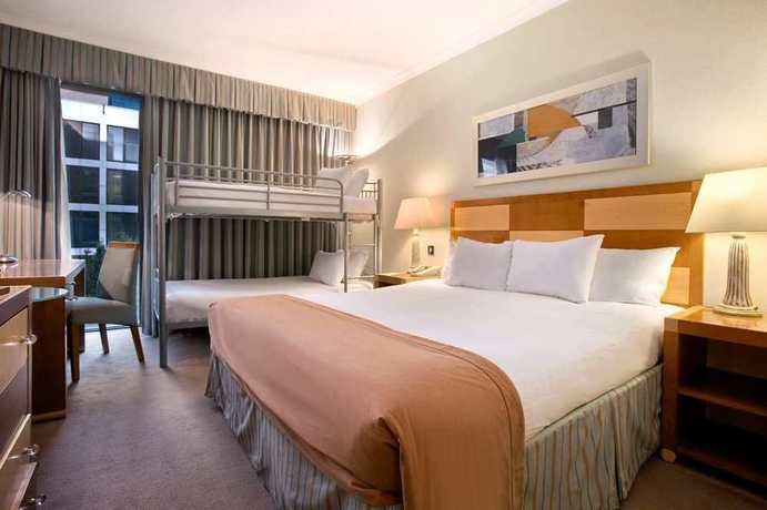 Imagen de la habitación del Hotel Hilton London Gatwick Airport. Foto 11