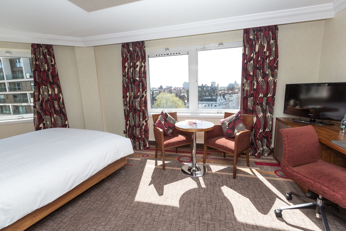Imagen de la habitación del Hotel Hilton London Olympia. Foto 7