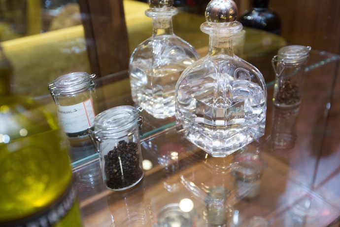 Imagen del bar/restaurante del Hotel Hilton London Syon Park. Foto 4