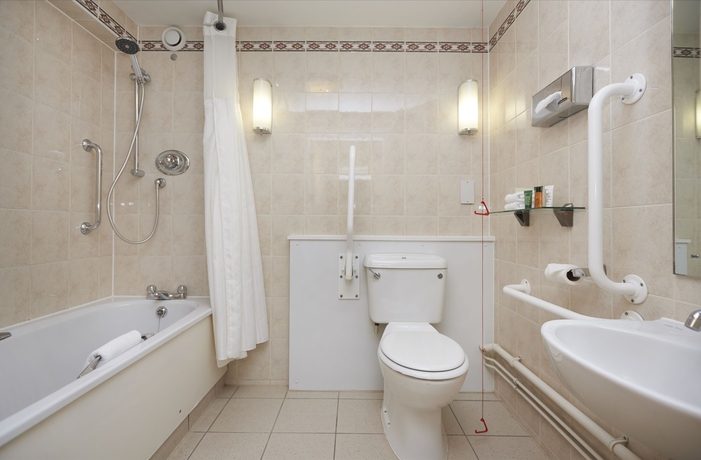 Imagen de la habitación del Hotel Hilton London Watford. Foto 6