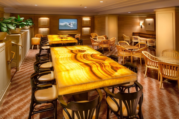 Imagen de los interiores del Hotel Hilton Los Angeles Airport. Foto 14