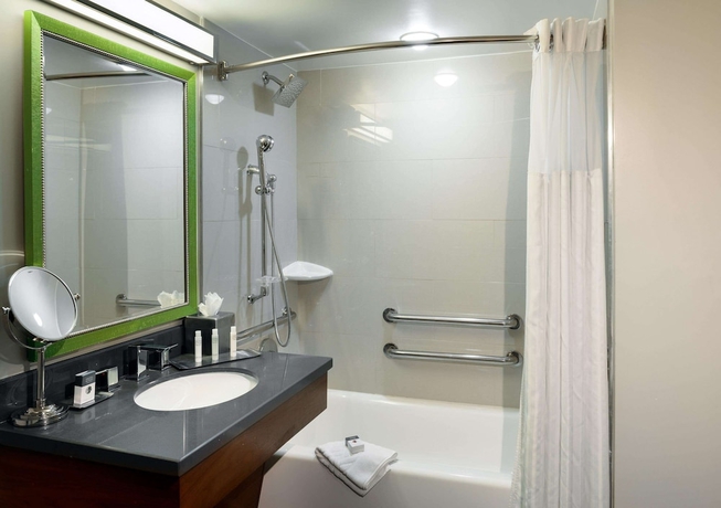 Imagen de la habitación del Hotel Hilton Los Angeles Culver City. Foto 5