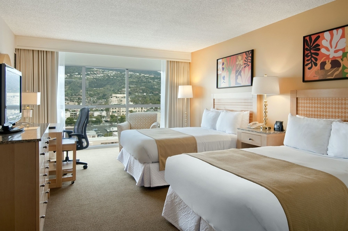 Imagen de la habitación del Hotel Hilton Los Angeles North-Glendale & Executive Meeting Center. Foto 6